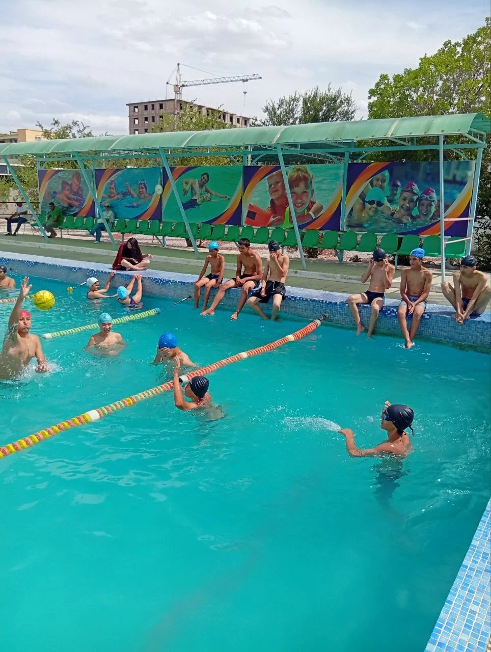 Плавательный бассейн Нептун