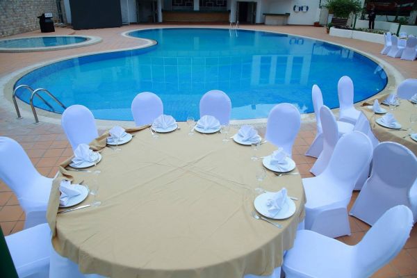 Garden Bar Pool при отеле Wyndham