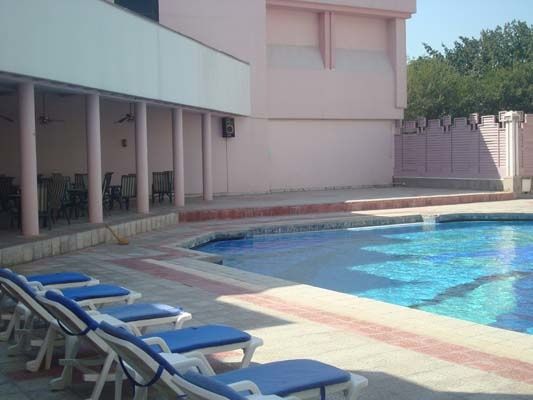 Le Grand De Plaza